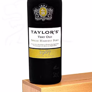 Wein-Portwein-Taylors-1967-tawny-single-harvest-port-maduro